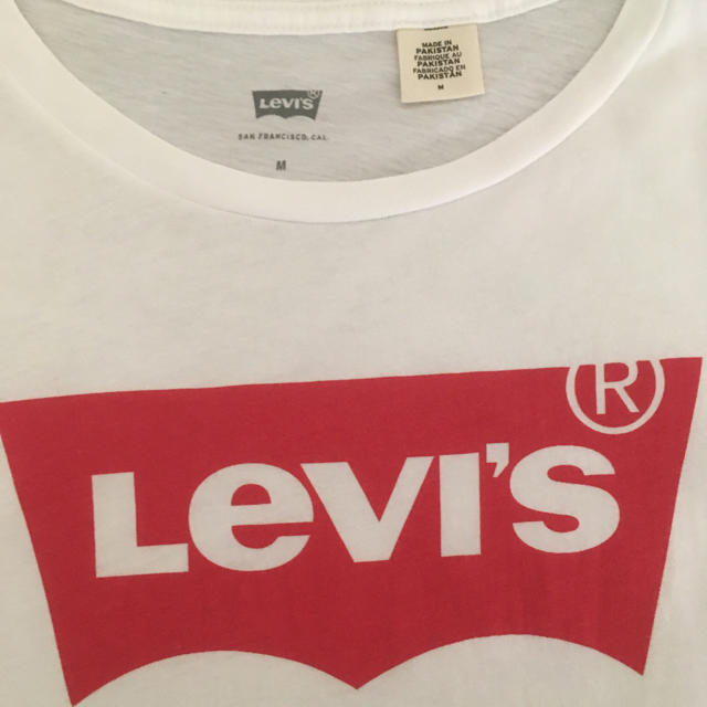 Levi's(リーバイス)のLevi’s  Tシャツ レディースのトップス(Tシャツ(半袖/袖なし))の商品写真