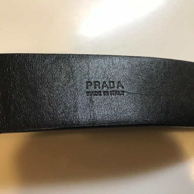 美品⭐️定価6.5万円 PRADA  ロゴ入り ラム革 黒 ベルト 85cmまで