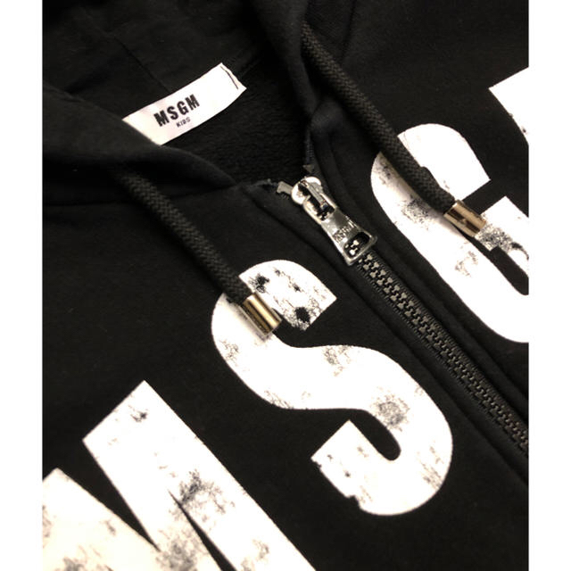 MSGM(エムエスジイエム)のMSGMキッズパーカー サイズ12 キッズ/ベビー/マタニティのキッズ服男の子用(90cm~)(ジャケット/上着)の商品写真