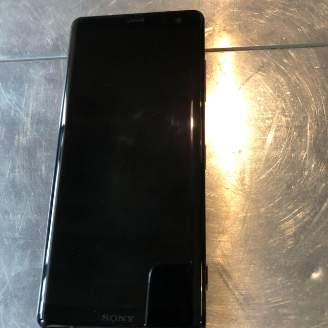 ワインレッド容量xperia  xz3 801so