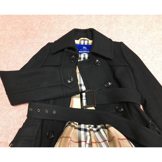 BURBERRY BLUE LABEL(バーバリーブルーレーベル)の❤︎新品　バーバリーブルーレーベル　コート　黒　ノバチェック レディースのジャケット/アウター(ピーコート)の商品写真