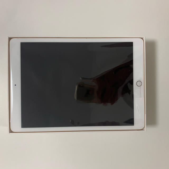 iPad 第7世代 32GB 2019 Apple【ゴールド】　WiFiモデル 2