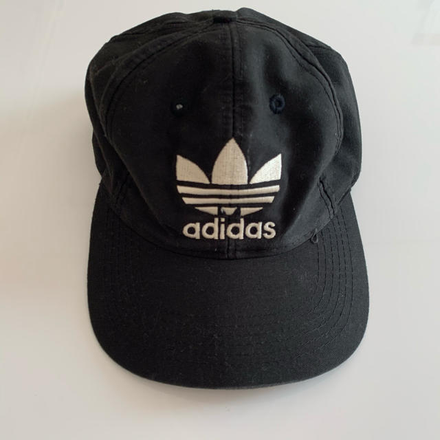 adidas(アディダス)のアディダス　キャップ メンズの帽子(キャップ)の商品写真