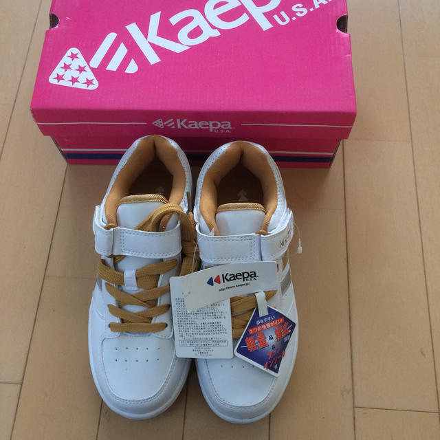 Kaepa(ケイパ)のKaepa 新品☆レディース スニーカー ２３cm レディースの靴/シューズ(スニーカー)の商品写真