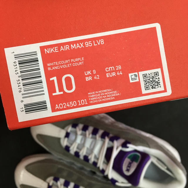 NIKE(ナイキ)の28cm NIKE AIR MAX 95 LV8 PURPLE メンズの靴/シューズ(スニーカー)の商品写真