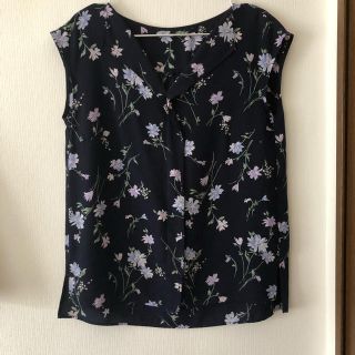 ジャスグリッティー(JUSGLITTY)の【売約済み】JUSGLITTY⚘フラワーブラウス(シャツ/ブラウス(半袖/袖なし))