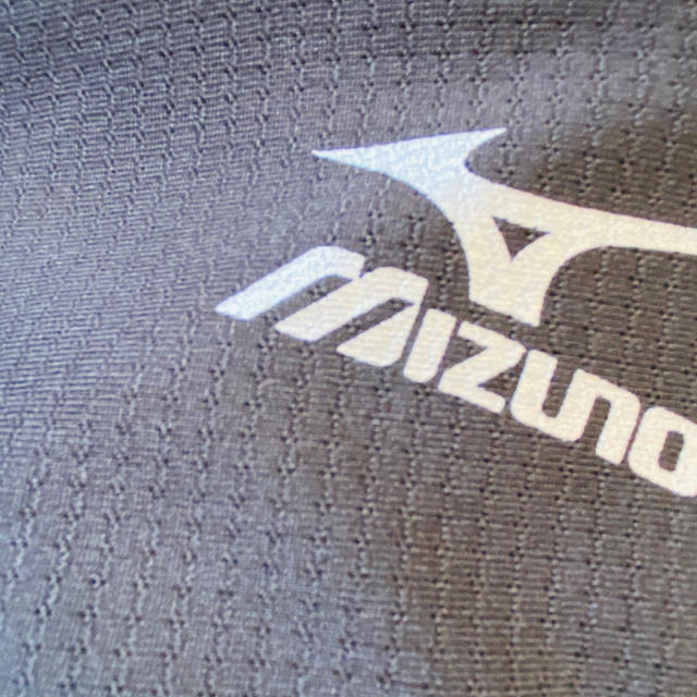 MIZUNO(ミズノ)の【最終値下げ】MIZUNO パーカー XL(スポーツ用) スポーツ/アウトドアのサッカー/フットサル(ウェア)の商品写真