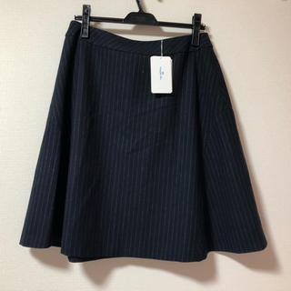 ビアッジョブルー(VIAGGIO BLU)のViaggio Ble スカート(ひざ丈スカート)