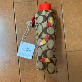 コーチ(COACH)のCOACH(コーチ) 折り畳み傘　新品未使用品　タグ付(傘)