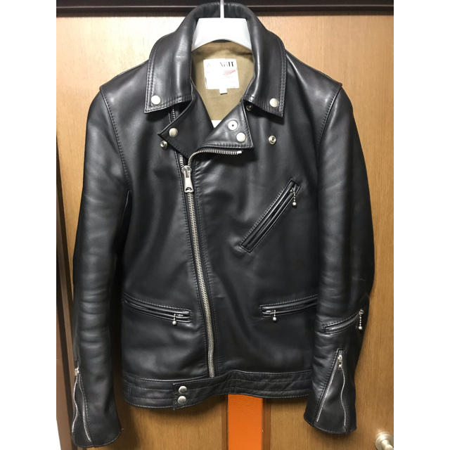 Lewis Leathers(ルイスレザー)のルイスレザー  サイクロン  タイトフィット  特注品 メンズのジャケット/アウター(ライダースジャケット)の商品写真