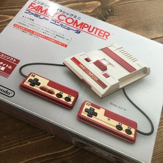 ファミリーコンピュータ(ファミリーコンピュータ)のファミリーコンピューター クラシックミニ(家庭用ゲーム機本体)