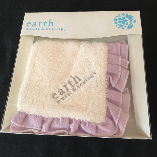 earth music & ecology(アースミュージックアンドエコロジー)のプーちゃん's shop 様専用 レディースのファッション小物(ハンカチ)の商品写真