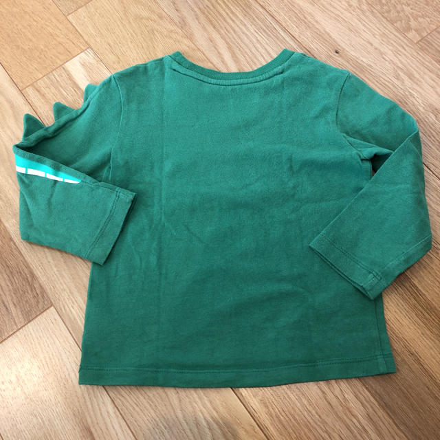 babyGAP(ベビーギャップ)のワニさんロンT キッズ/ベビー/マタニティのキッズ服男の子用(90cm~)(Tシャツ/カットソー)の商品写真