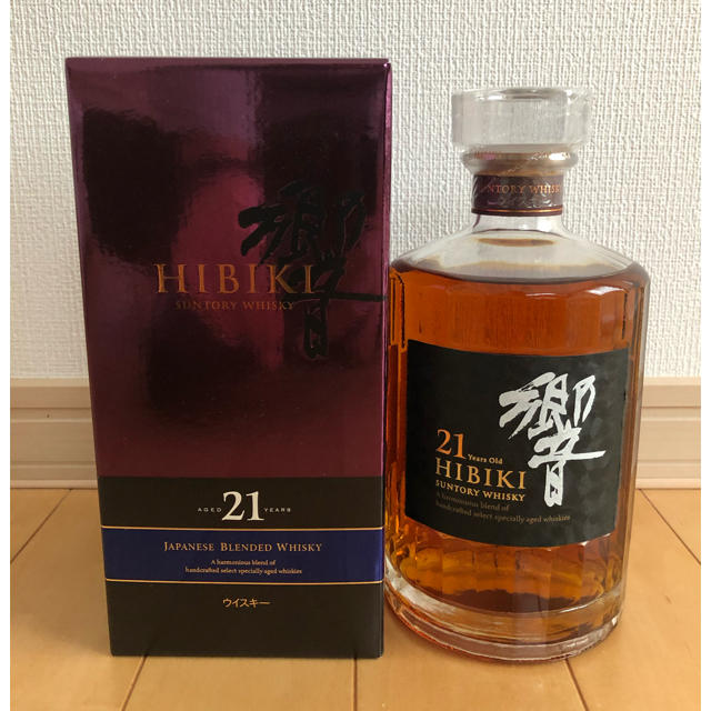 限定価格 SUNTORY 響21年 700ml 新品未開栓食品/飲料/酒