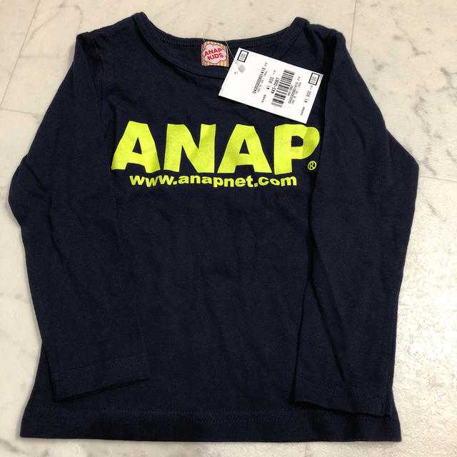 ANAP Kids(アナップキッズ)のANAP kids❤︎新品未使用 ロンT 100 キッズ/ベビー/マタニティのキッズ服女の子用(90cm~)(Tシャツ/カットソー)の商品写真