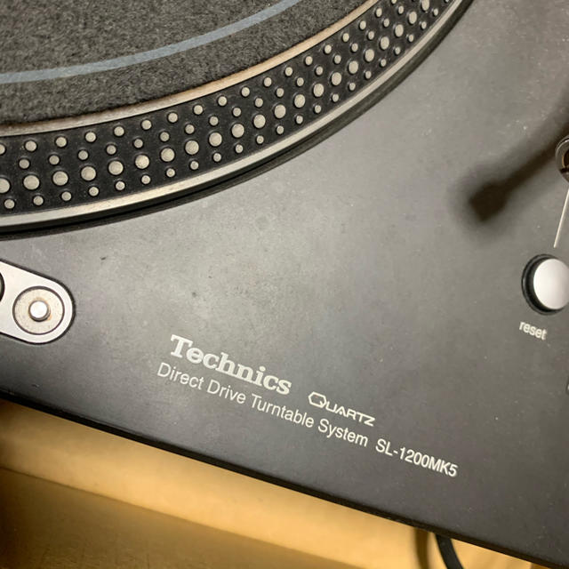 Technics SL1200 MK5 BLACK 人気色 黒 楽器のDJ機器(ターンテーブル)の商品写真