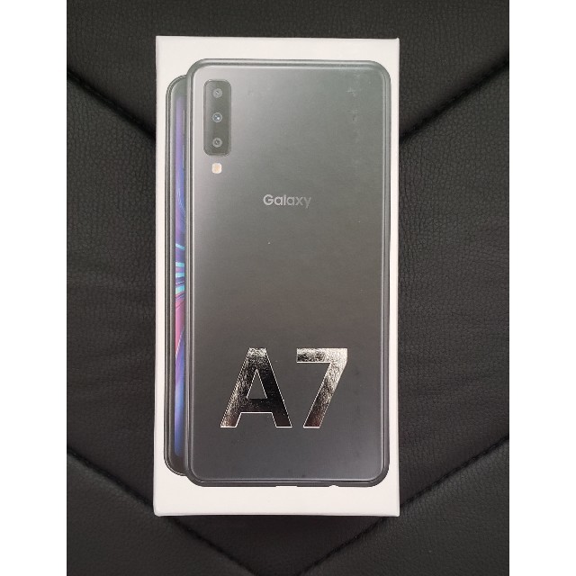 GalaxyA7 ブラック 64GB （Galaxy正規カバー1,980円付き）