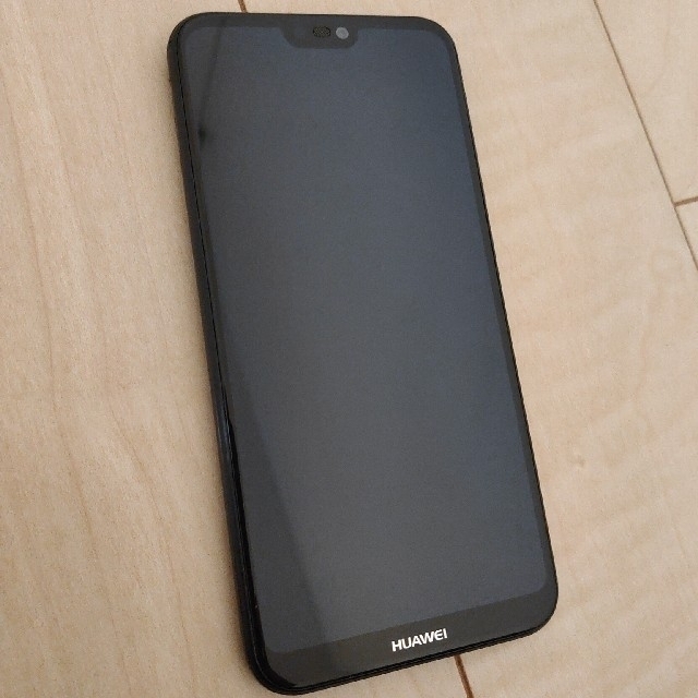 スペックHUAWEI P20 lite ミッドナイトブラック