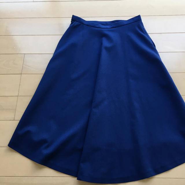 Demi-Luxe BEAMS(デミルクスビームス)のロングスカート ブルー 上品 デミルクスビームス レディースのスカート(ひざ丈スカート)の商品写真