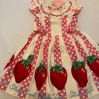 シャーリーテンプル(Shirley Temple)の新品　シャーリーテンプル　100 いちごワンピース(ワンピース)