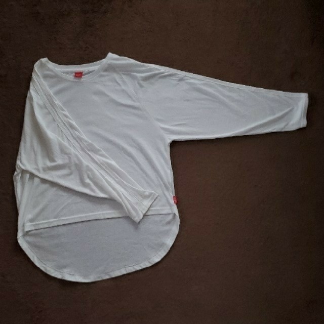 ［けんなママ様専用!!］ロンT レディースのトップス(Tシャツ(長袖/七分))の商品写真