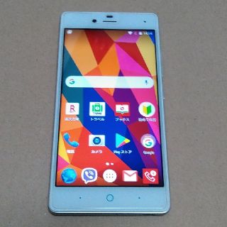 アンドロイド(ANDROID)のZTE   BLADE E1  ホワイト　SIMフリー(スマートフォン本体)