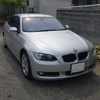 ビーエムダブリュー(BMW)のBMW320クーペ(車体)