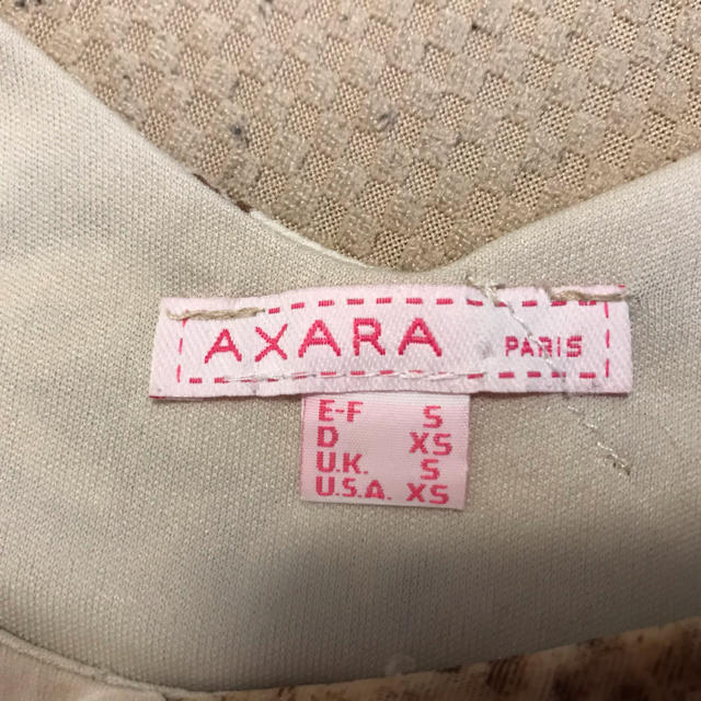 AXARA(アクサラ)の値下げ✨AXARAトップス 🇫🇷Paris🇫🇷 レディースのトップス(キャミソール)の商品写真