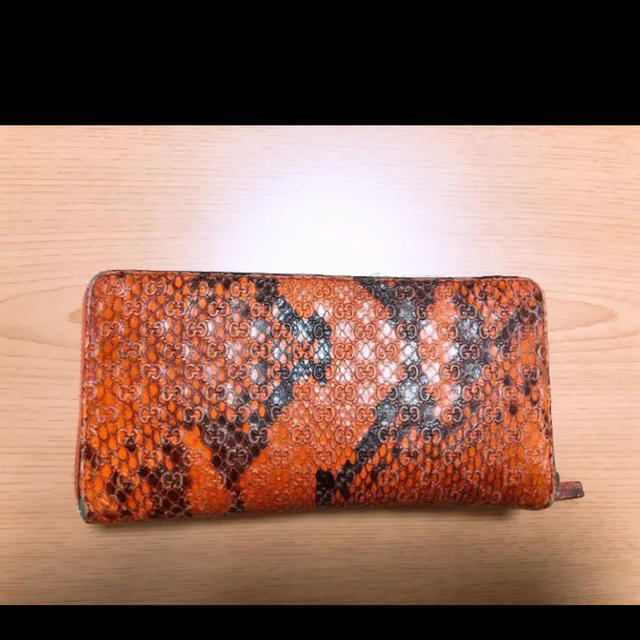 GUCCI - GUCCI オレンジマイクロGUCCIシマ パイソンの通販 by GUCCI - GUCCI オレンジマイクロGUCCIシマ パイソンの通販 by