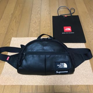 ザノースフェイス(THE NORTH FACE)のシュプリーム   ノースフェイス　2017AW 国内正規品 新古品【中古】  (ボディーバッグ)