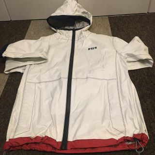 ヘリーハンセン(HELLY HANSEN)のHELLEY HANSEN 白(マウンテンパーカー)