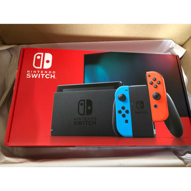 Nintendo Switch(ニンテンドースイッチ)のNintendo Switch 本体 ニンテンドースイッチ　新型　ネオン　任天堂 エンタメ/ホビーのゲームソフト/ゲーム機本体(家庭用ゲーム機本体)の商品写真