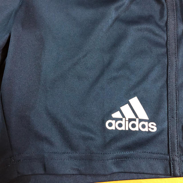 adidas(アディダス)の【デイジーさん専用】アディダス 短パン キッズ/ベビー/マタニティのキッズ服男の子用(90cm~)(パンツ/スパッツ)の商品写真