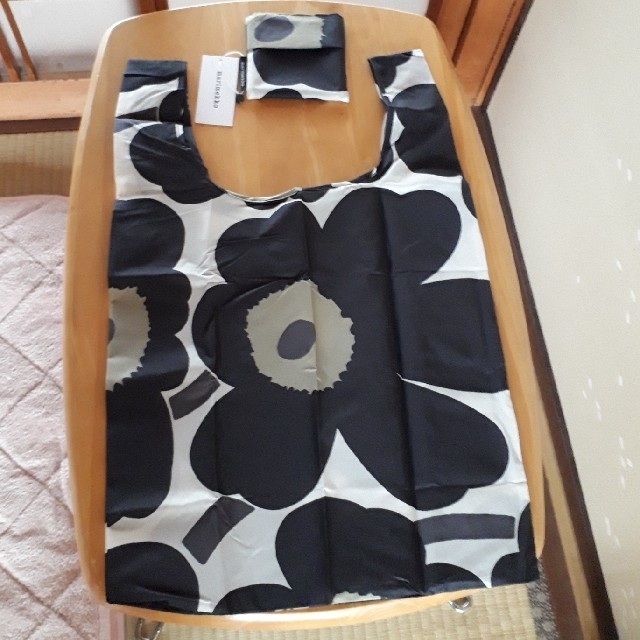 marimekko(マリメッコ)の新品　マリメッコ　エコバッグ　040470-030 レディースのバッグ(エコバッグ)の商品写真