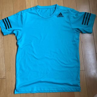 アディダス(adidas)のアディダス Tシャツ(Tシャツ/カットソー(半袖/袖なし))