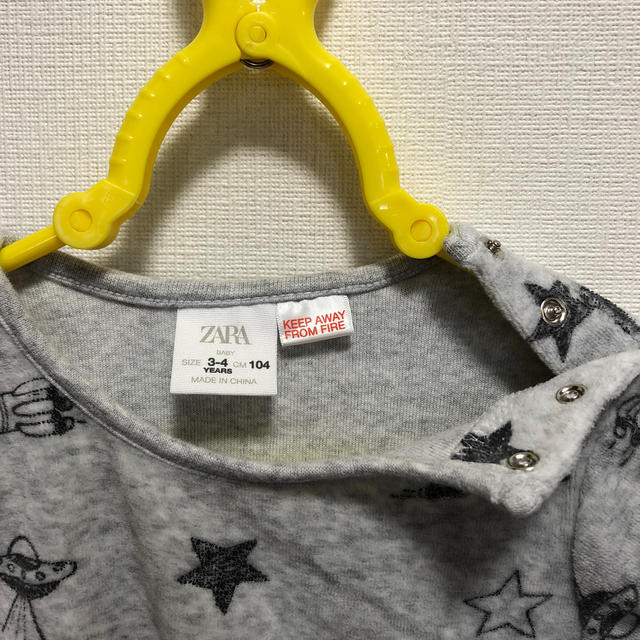 ZARA KIDS(ザラキッズ)のZARA baby パジャマ　3-4歳　綿生地 キッズ/ベビー/マタニティのキッズ服女の子用(90cm~)(パジャマ)の商品写真