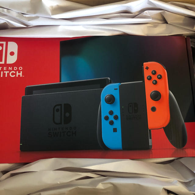 任天堂　Switch ネオン　新品未使用　Nintendo