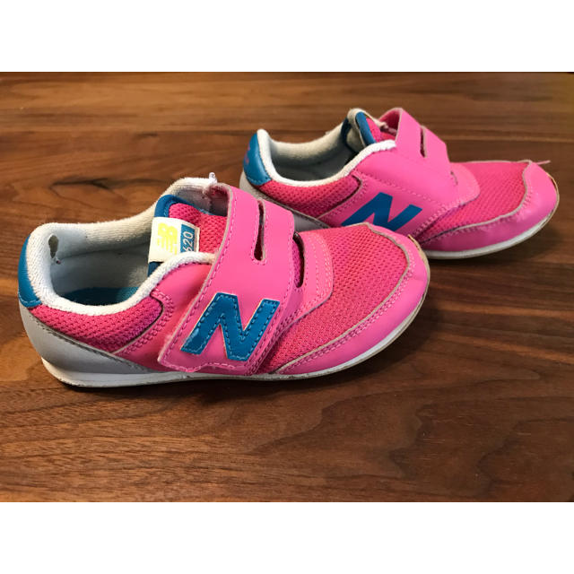 New Balance(ニューバランス)のニューバランス　スニーカー　16.5cm キッズ/ベビー/マタニティのキッズ靴/シューズ(15cm~)(スニーカー)の商品写真