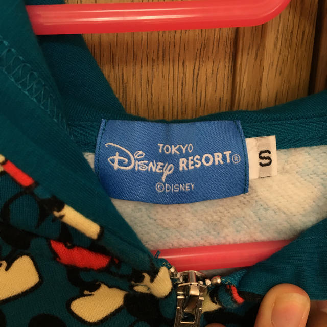 Disney(ディズニー)のパーカー レディースのトップス(パーカー)の商品写真