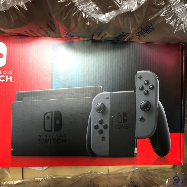 Nintendo Switch(ニンテンドースイッチ)の新型 Nintendo Switch ニンテンドースイッチ本体 グレー エンタメ/ホビーのゲームソフト/ゲーム機本体(家庭用ゲーム機本体)の商品写真