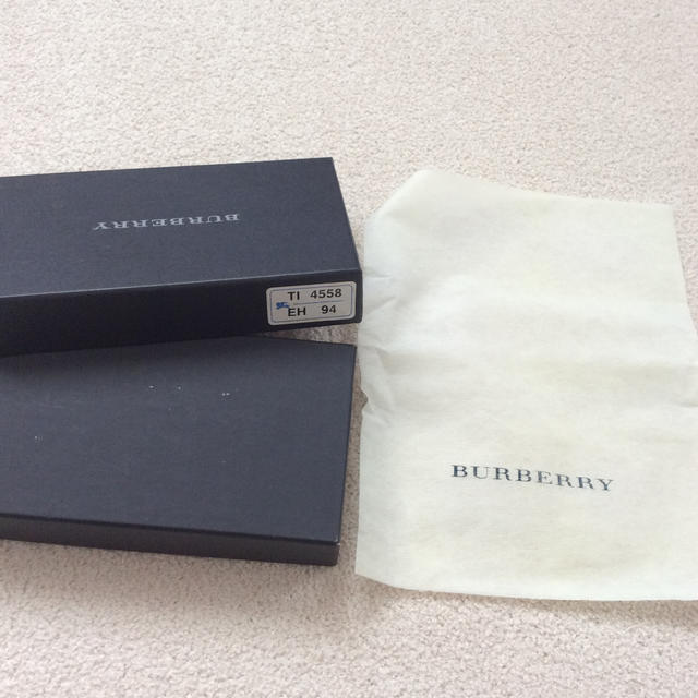 BURBERRY(バーバリー)の【未使用品】ＢＵＲＢＥＲＲＹ/キーケース/ダークブラウン メンズのファッション小物(キーケース)の商品写真