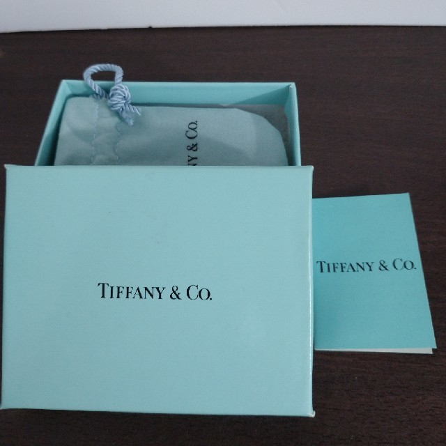 Tiffany & Co.(ティファニー)のティファニー  箱と袋 レディースのバッグ(ショップ袋)の商品写真