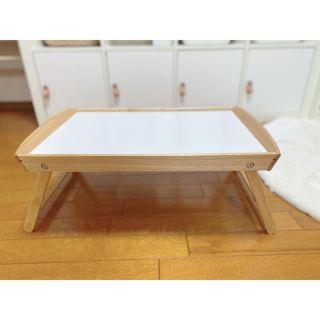 イケア(IKEA)の【美品】IKEA イケア　DJURA ジューラ ベッドトレイ ゴムノキ(折たたみテーブル)