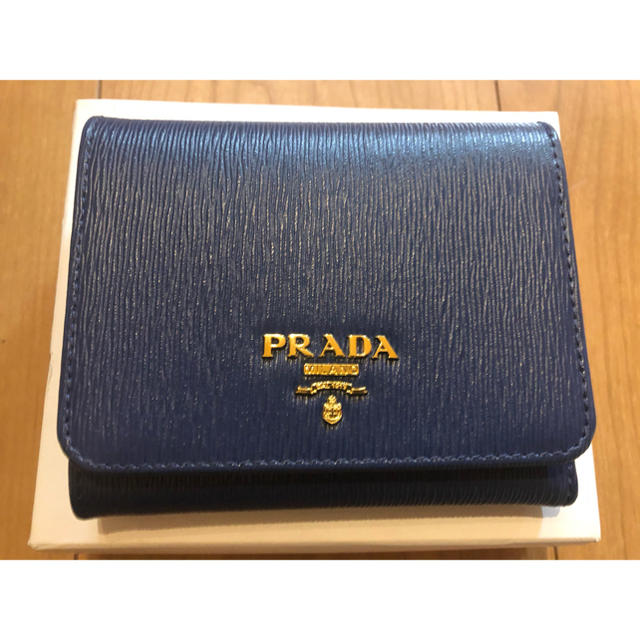 【正規品・新品・未使用】PRADA ／プラダ　財布