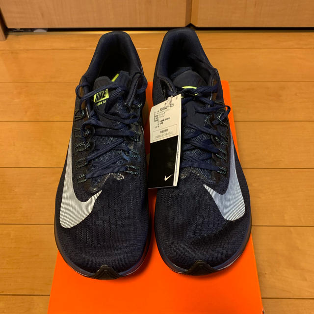 NIKE(ナイキ)のNIKE ZOOMFLY ナイキ ズームフライ 27.5cm 初代 スポーツ/アウトドアのランニング(シューズ)の商品写真