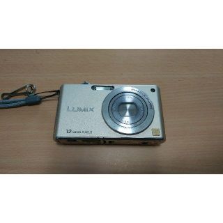 パナソニック(Panasonic)の送料込■良品■箱有り・メモリ付　Panasonic LUMIX FX40ゴールド(コンパクトデジタルカメラ)