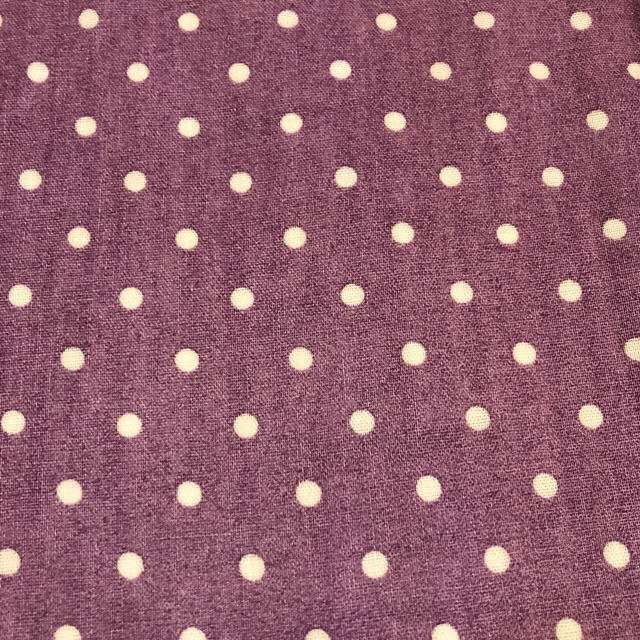 ダブルガーゼ 110×50cm 生地 はぎれ ドット 水玉 紫 女の子 ガーゼ ハンドメイドの素材/材料(生地/糸)の商品写真
