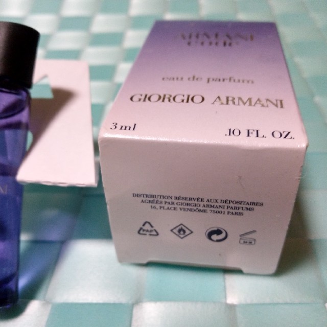 Giorgio Armani(ジョルジオアルマーニ)のジョルジオ アルマーニ codeミニ香水 コスメ/美容の香水(香水(女性用))の商品写真