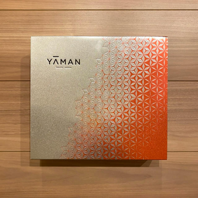 YA-MAN(ヤーマン)の新品未使用【YAMAN】Bloom フェイスケア スマホ/家電/カメラの美容/健康(フェイスケア/美顔器)の商品写真