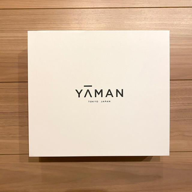 YA-MAN(ヤーマン)の新品未使用【YAMAN】Bloom フェイスケア スマホ/家電/カメラの美容/健康(フェイスケア/美顔器)の商品写真